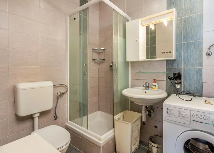 3 Bedroom Beautiful In Appartement